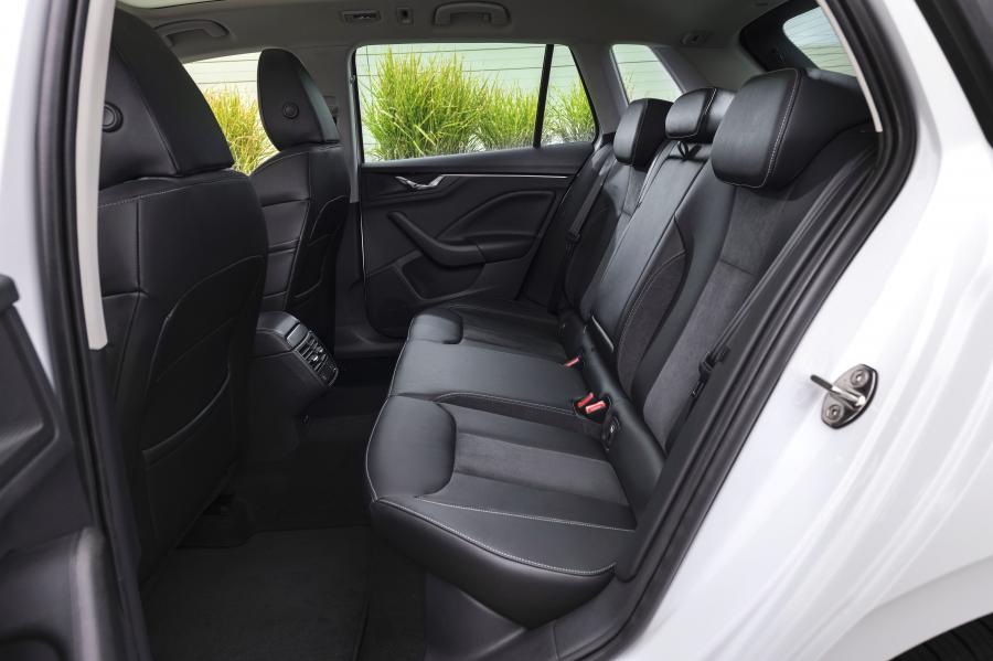 Интерьер Skoda Kamiq 2019 года  (WW) (фото 195 из 217)